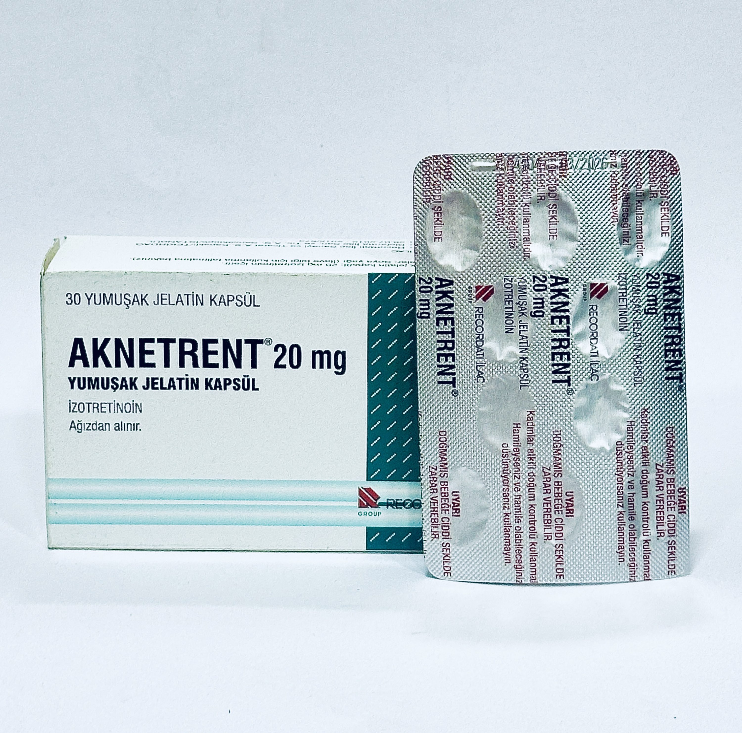 Aknetrent